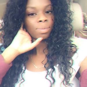 Meet your Posher, Tonesha